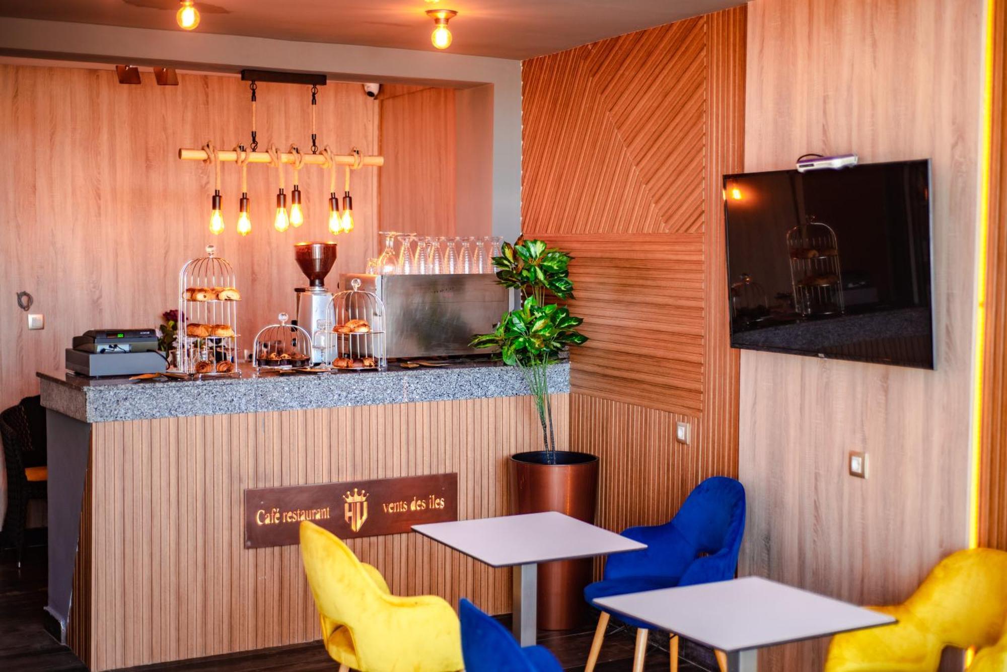 Hotel Vents Des Iles Эс-Сувейра Экстерьер фото
